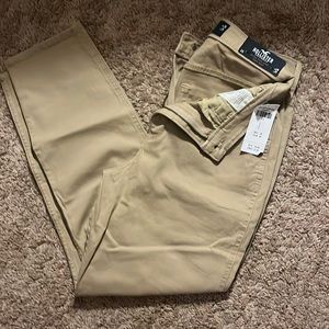 Hollister Size 3 Ultra High-Rise Khakis